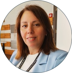 Dr. Ana Clara Cristovão